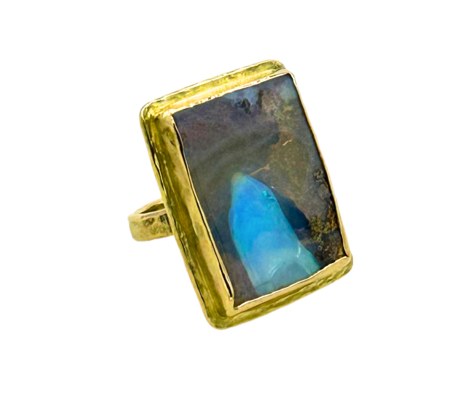 anello grande con opale