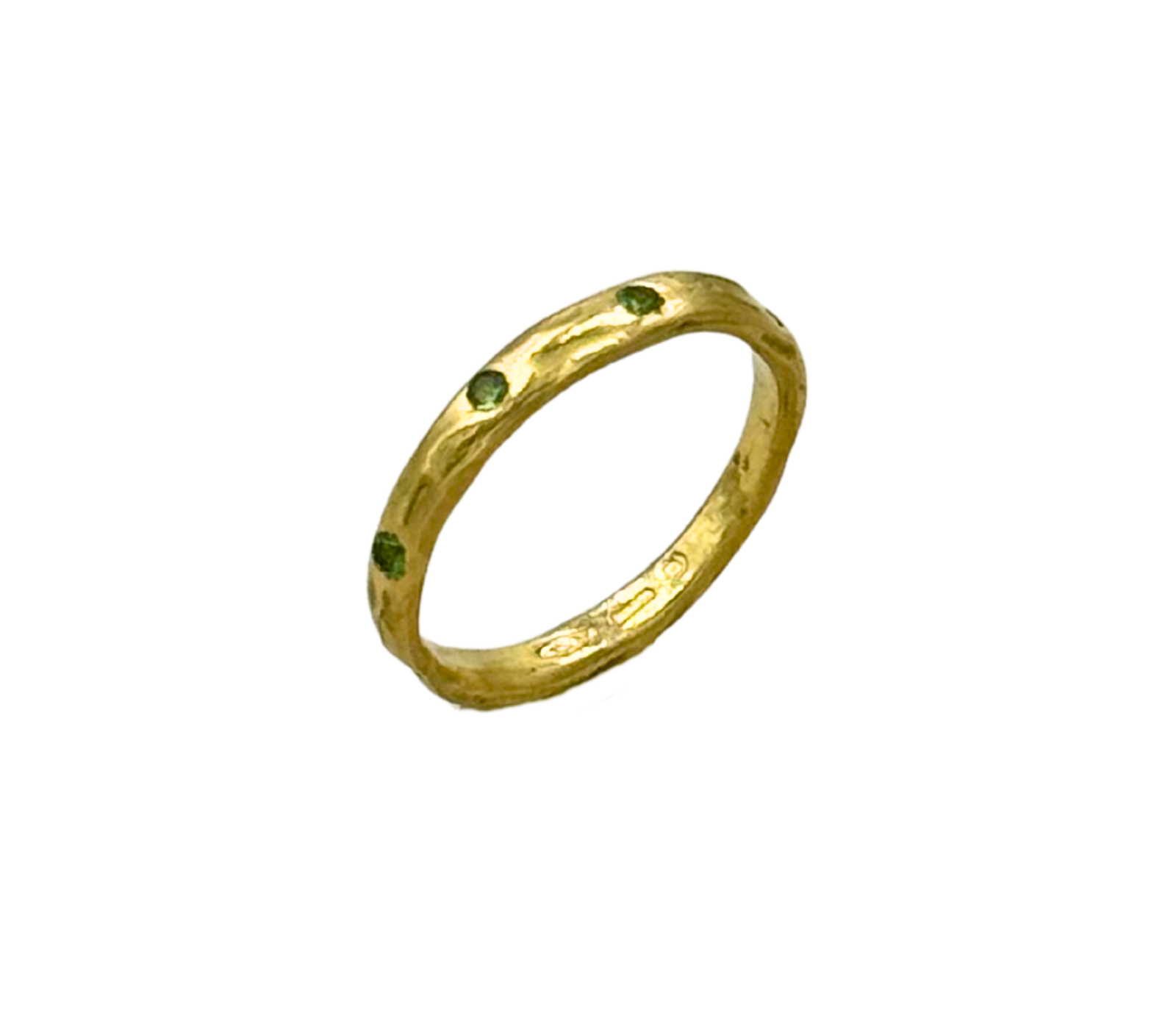 fedina con tsavoriti sparse