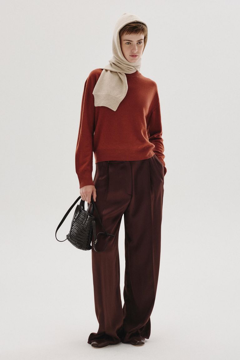 Plain-knit wool crewneck sweater