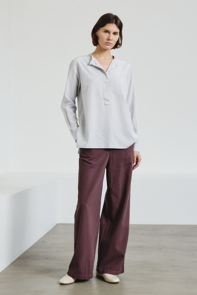 Pantalone ampio in drill garzato