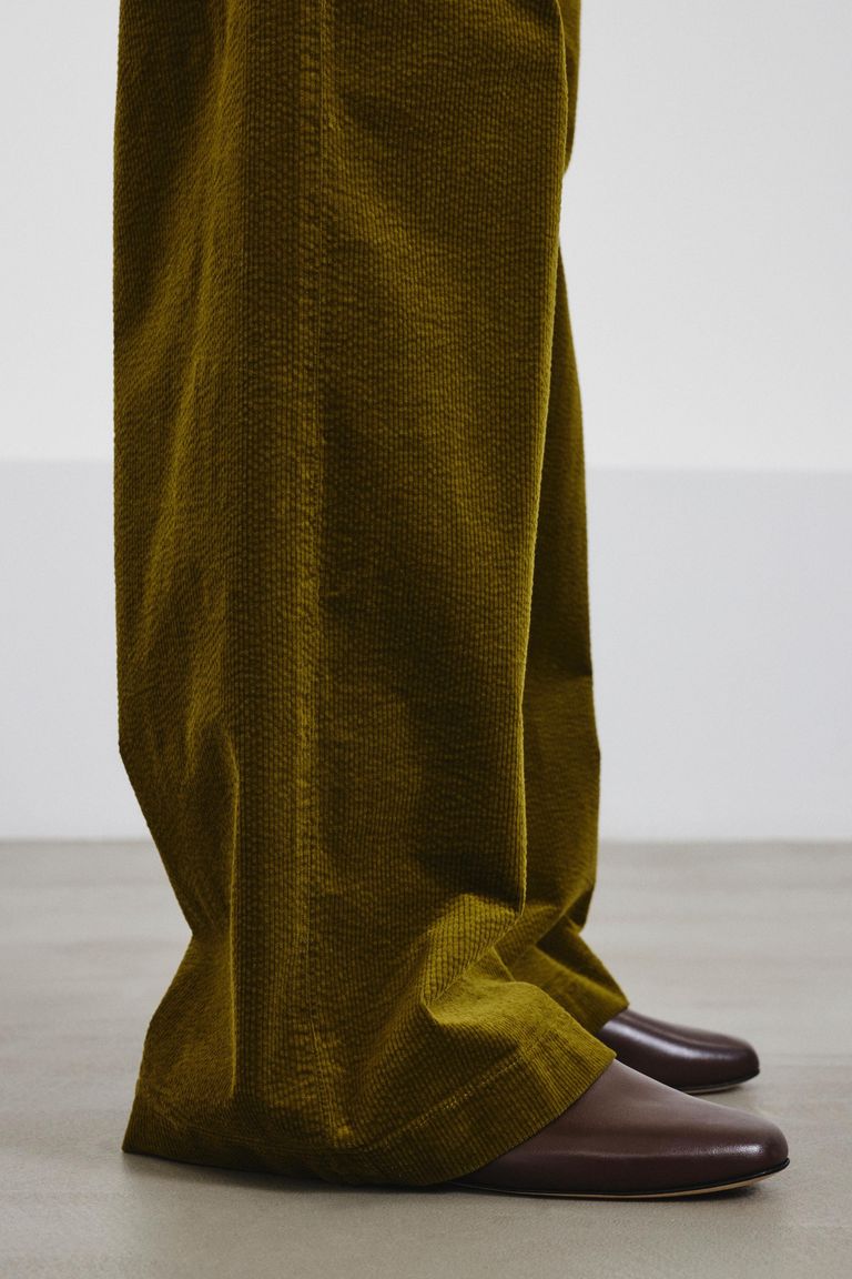 Iconic corduroy trousers