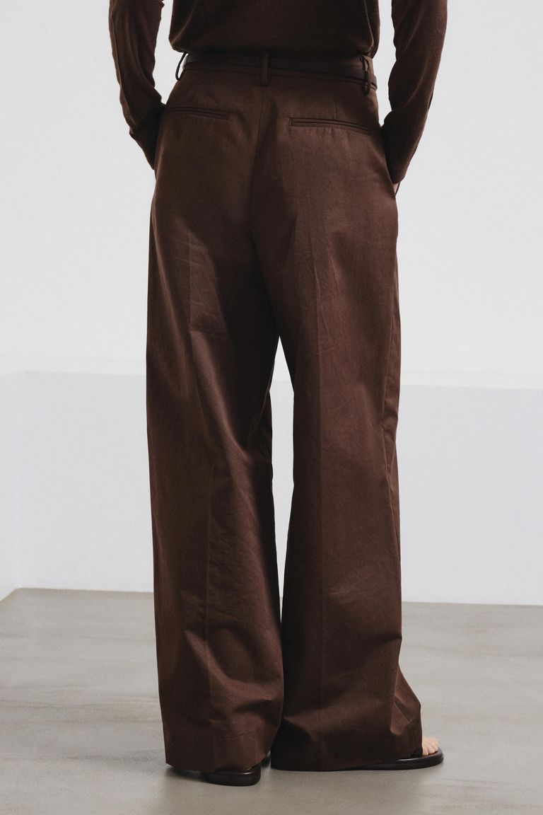 High-waist trousers in technical cotton drill cocoa