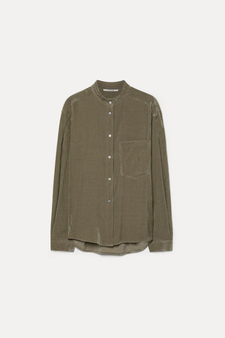 Fluid micro-corduroy band collar shirt