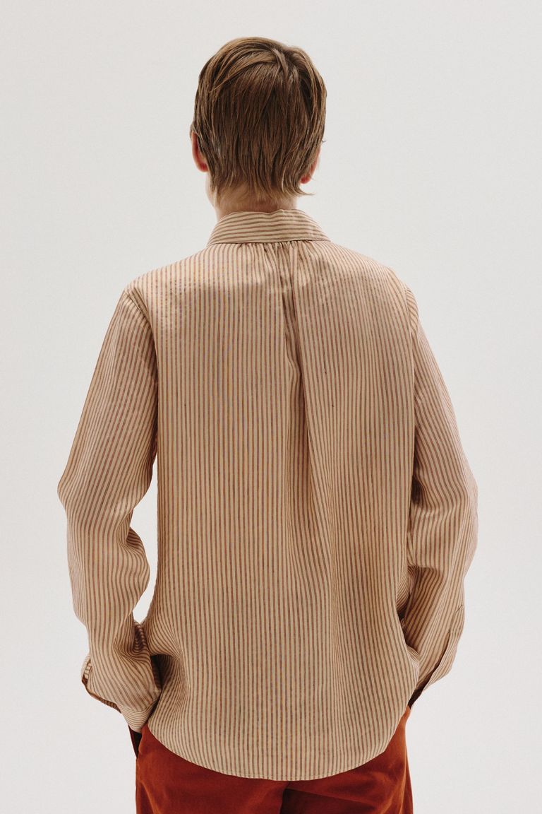 Chemise en shantung rayé de viscose, lin et soie terre cuite