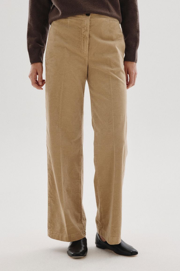 Iconic corduroy trousers
