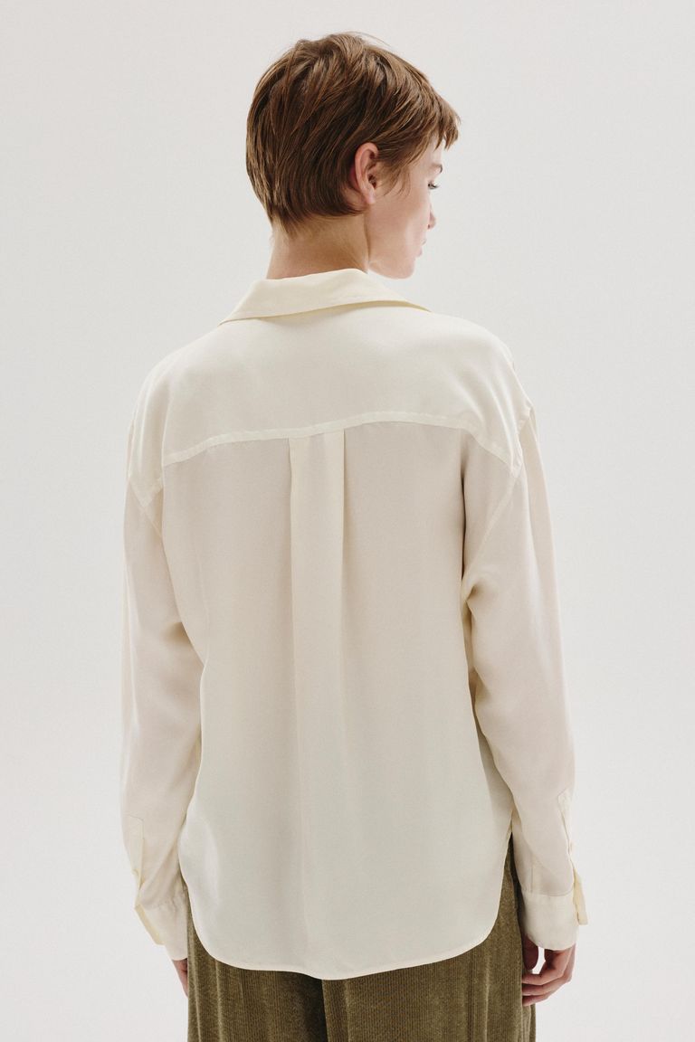Silk twill V-neck shirt