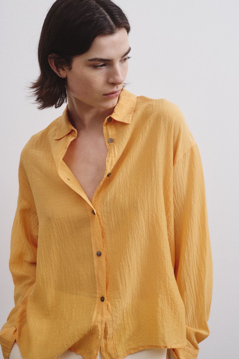 Camicia in voile goffrato di cotone e seta mandarino