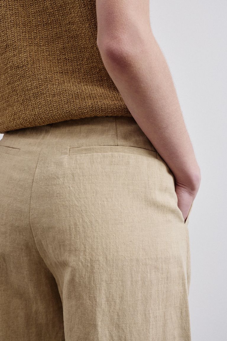 Pantalone in panamino di cotone e lino grano