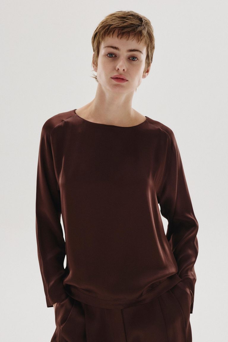 Blouse en satin de viscose acajou