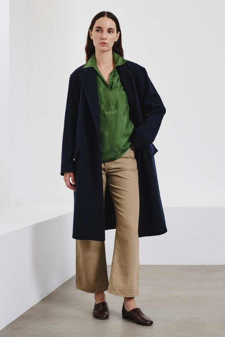 Silk twill V-neck shirt