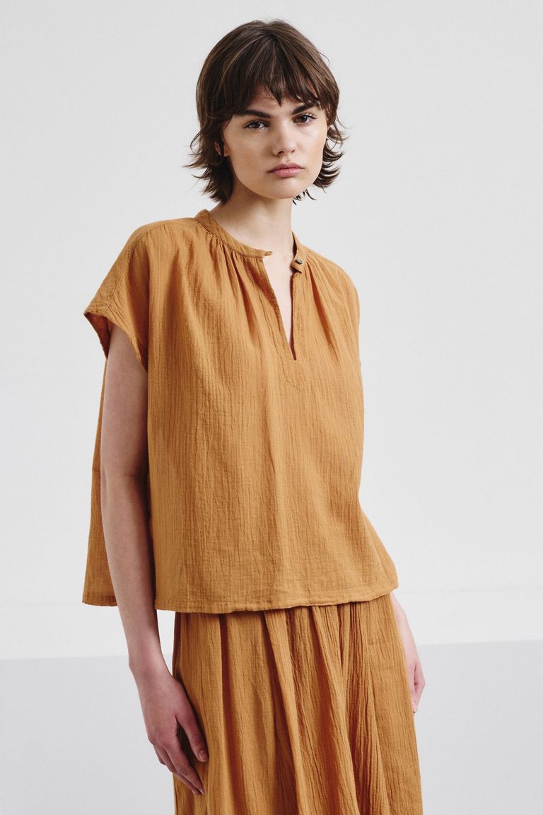 Organic cotton crepe gauze top apricot