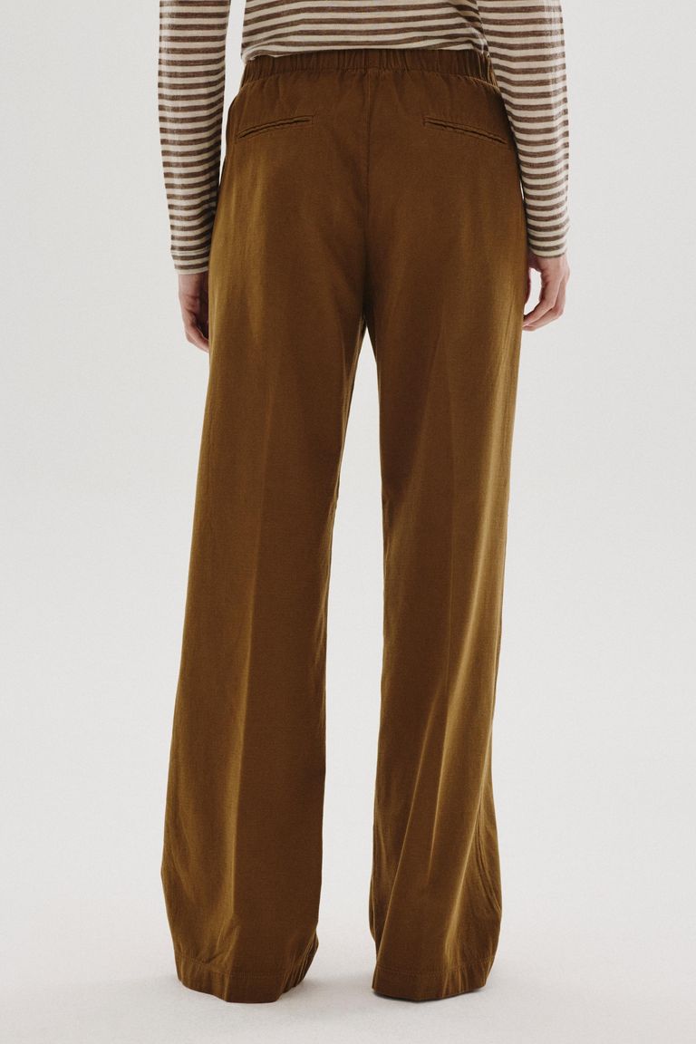 Iconic cotton and wool flannel trousers