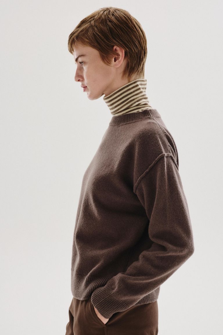 Wool and cashmere stockinette-knit crewneck sweater