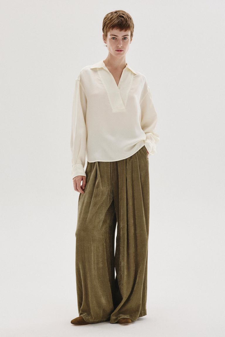 Wide-leg fluid corduroy trousers