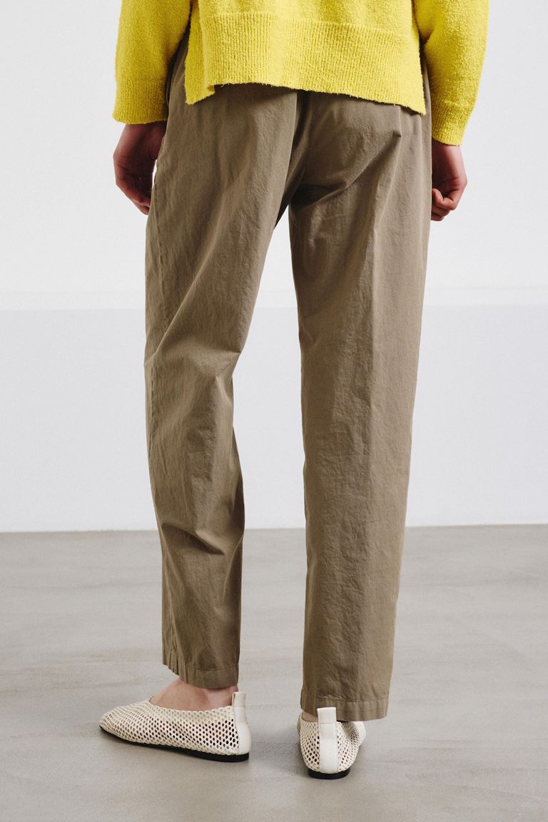 Cotton gabardine jogging trousers dove grey