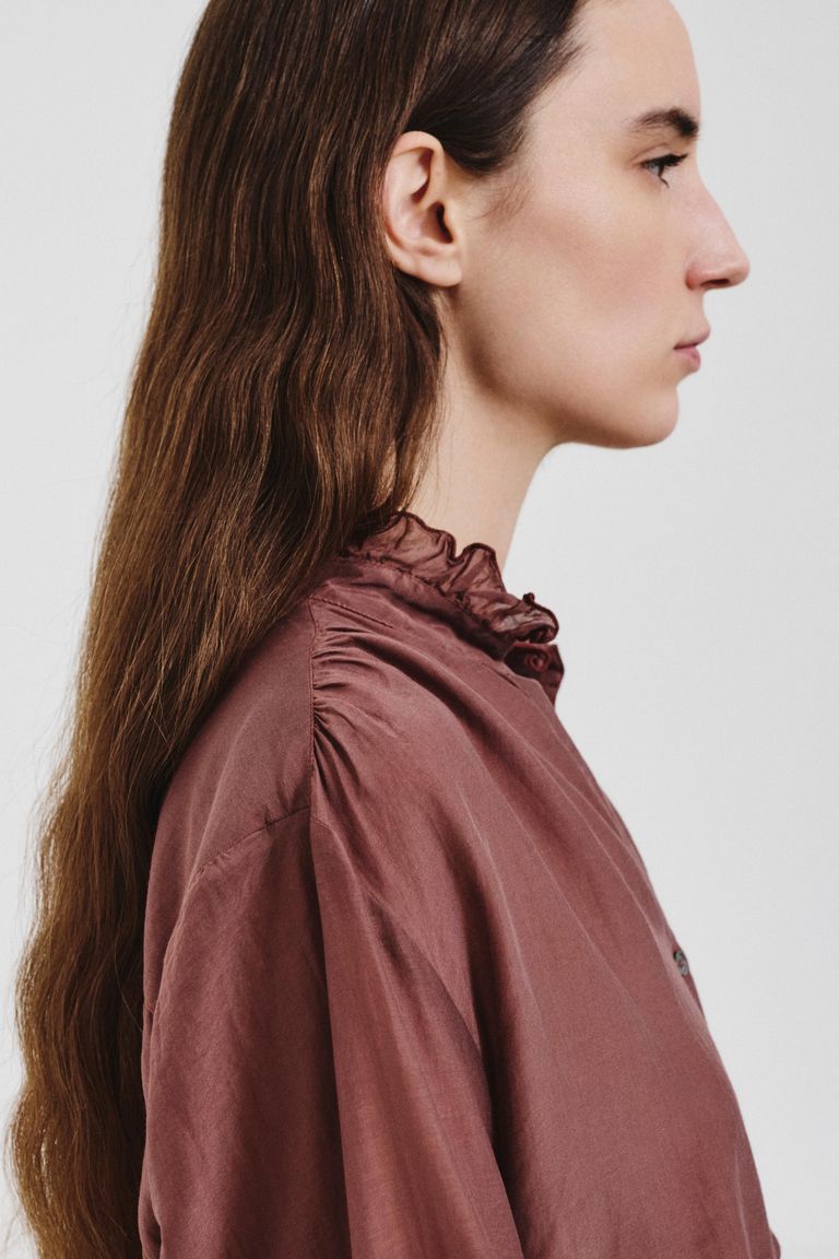 Camicia con rouches in voile di seta e cotone malva