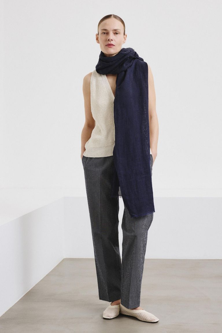 Linen and cotton knit vest butter