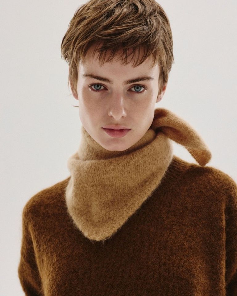 The art of softness, in kid mohair. 

#POMANDÈRE #FW26