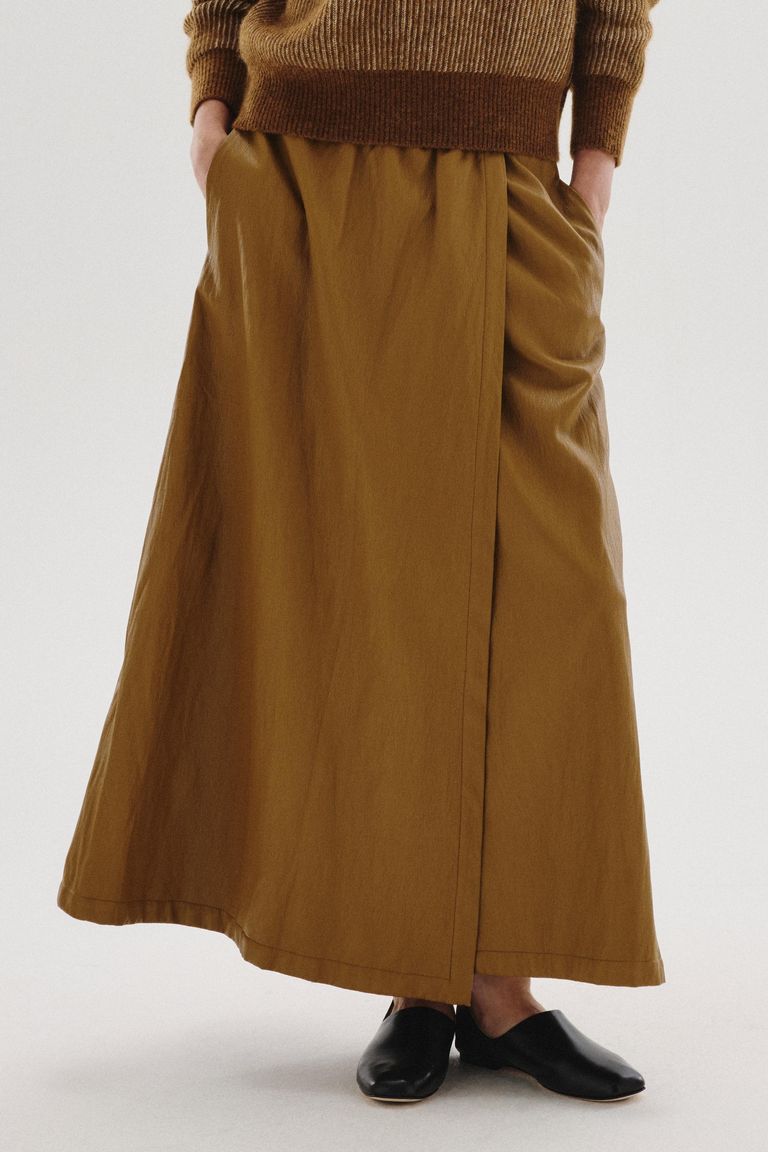 Crinkled faux leather skirt