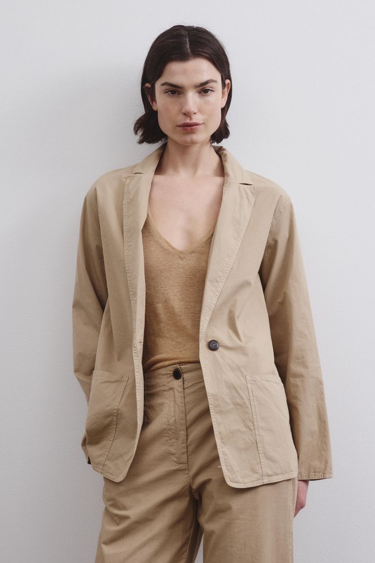 Giacca in gabardina di cotone sabbia