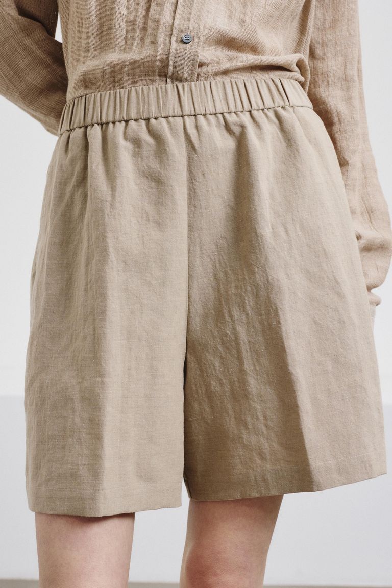Shorts in panamino di lino e cotone yuta
