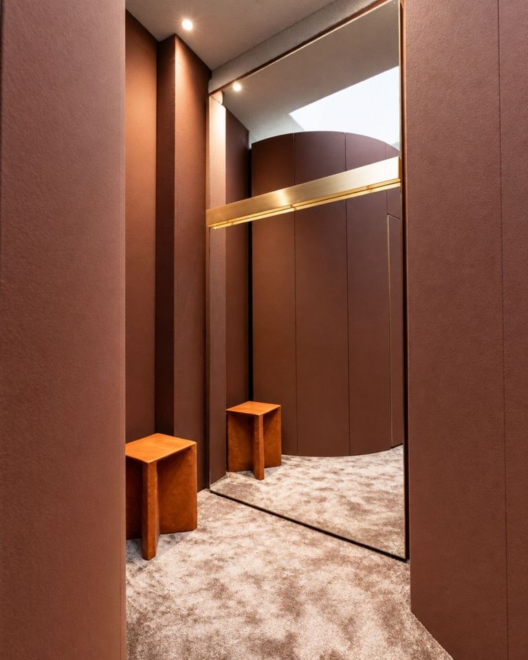 Step into our Paris world.
Visit us at 26, Rue Saint-Sulpice. 

 #POMANDERE #FW26
