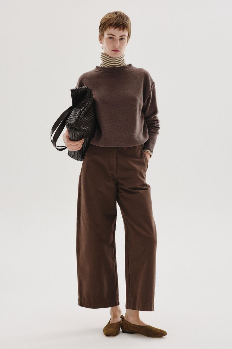 Wool and cashmere stockinette-knit crewneck sweater
